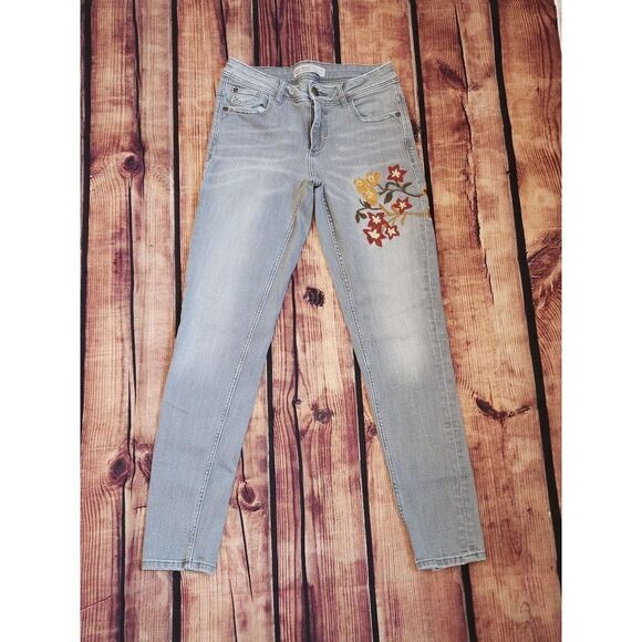 Zara Basic Grey Size 2 embroidered jeans - Picture 1 of 6